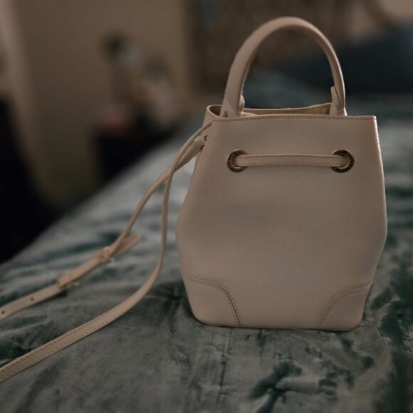 Furla 'Stacy’ Leather Mini Bucket - Picture 6 of 9